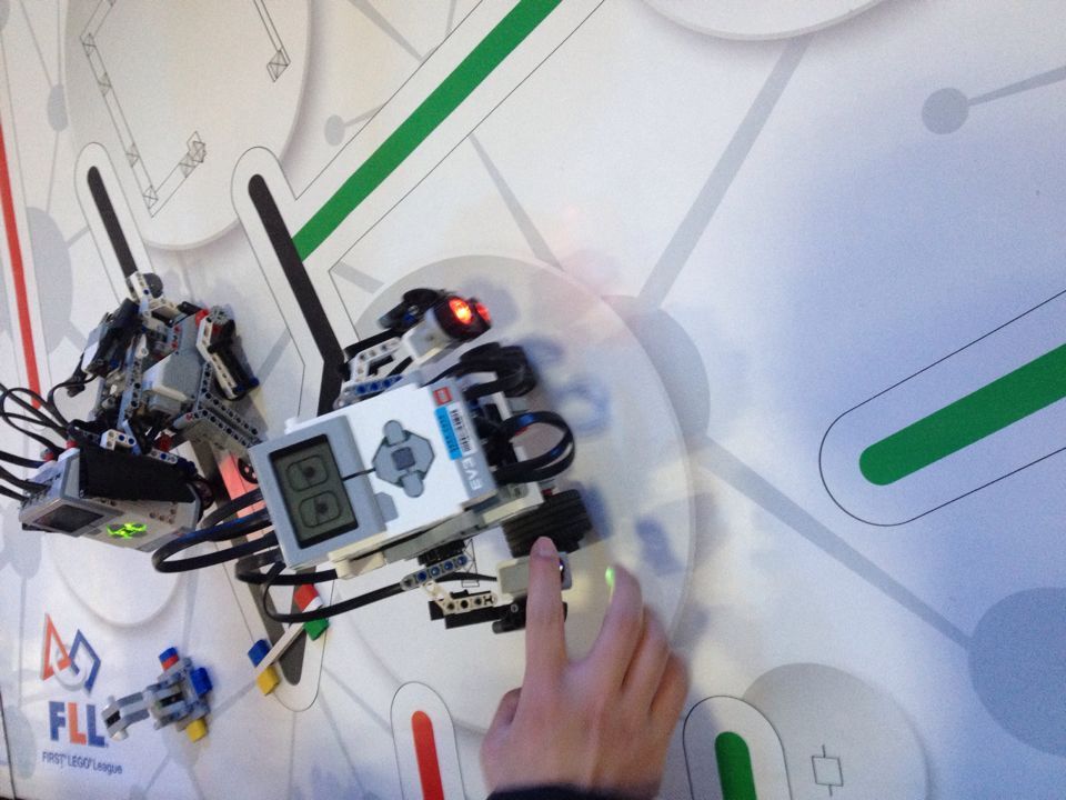 河北中都投資公司關注投資機器人研發領域